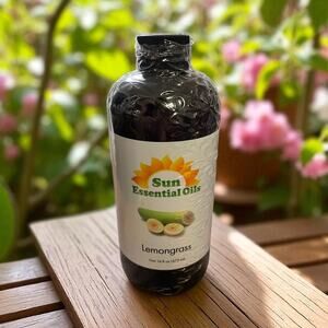 Sun Essential Oils Lemongrass Diffuser Hair Skincare Aromatherapy 16 fl oz NEW